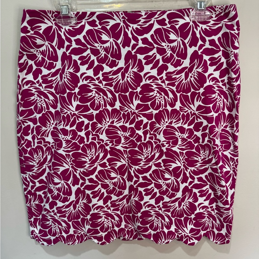 Talbots Floral Mini Skirt with Scalloped Hem in Magenta/Women’s 10